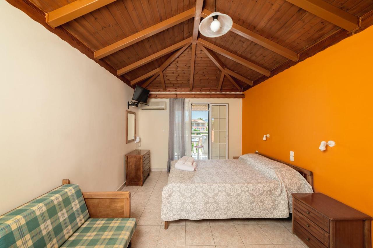 Georgina Inn Laganas Dış mekan fotoğraf